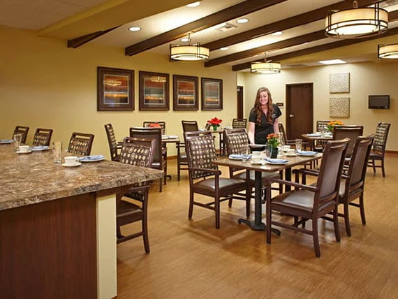 The Arbor at Avamere Court Assisted Senior Living in Keizer, Oregon dining room