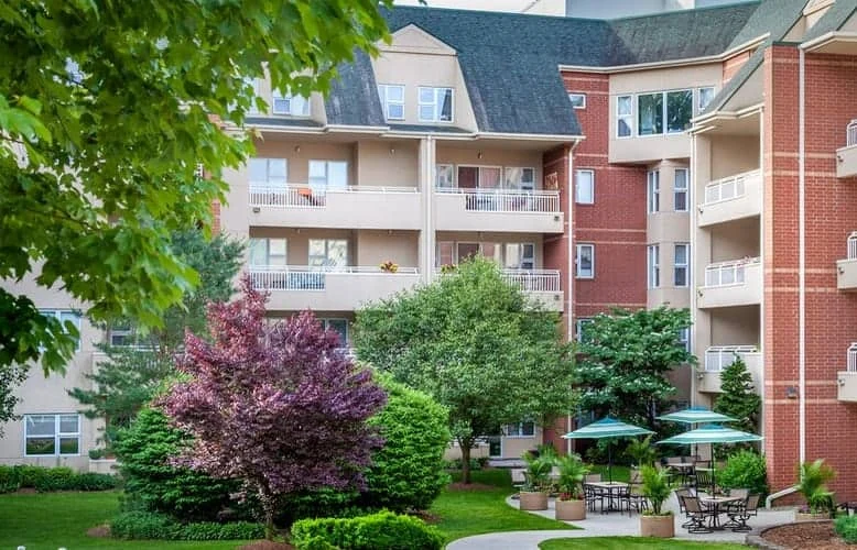 Image of The Oaks At Denville Health Center (3)