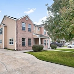 Image of Country Club Gardens (4)