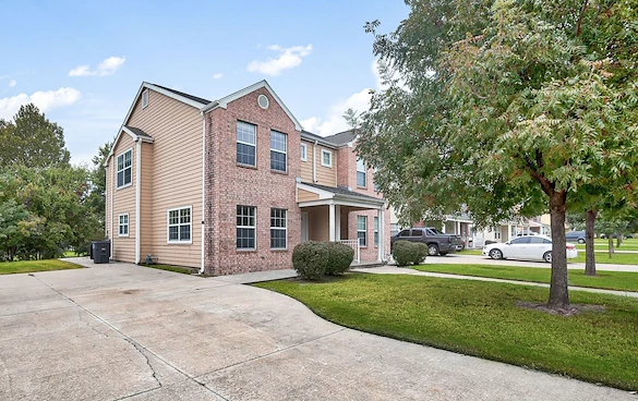 Image of Country Club Gardens (4)