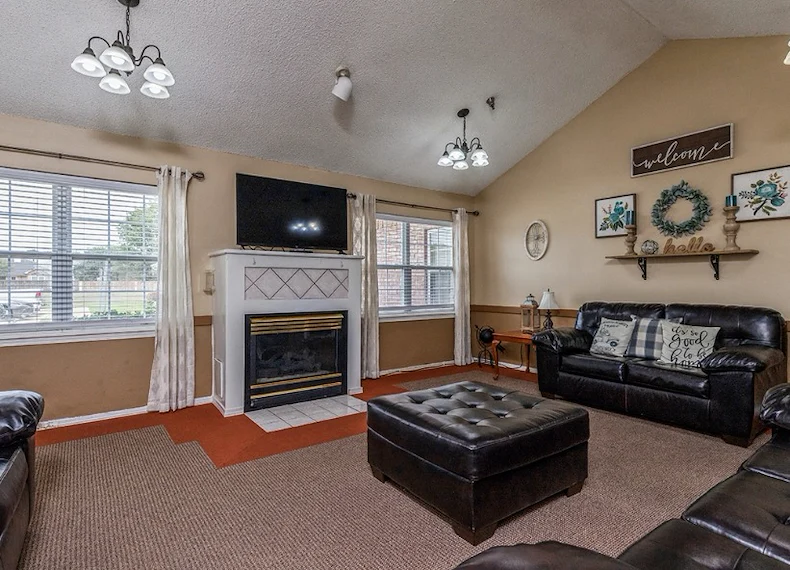 Image of Bluebonnet Court (3)