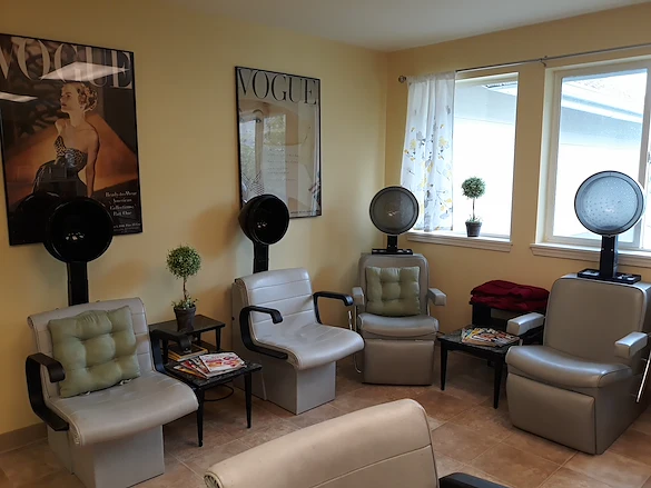 Image of Solstice Senior Living at Sandy (3)