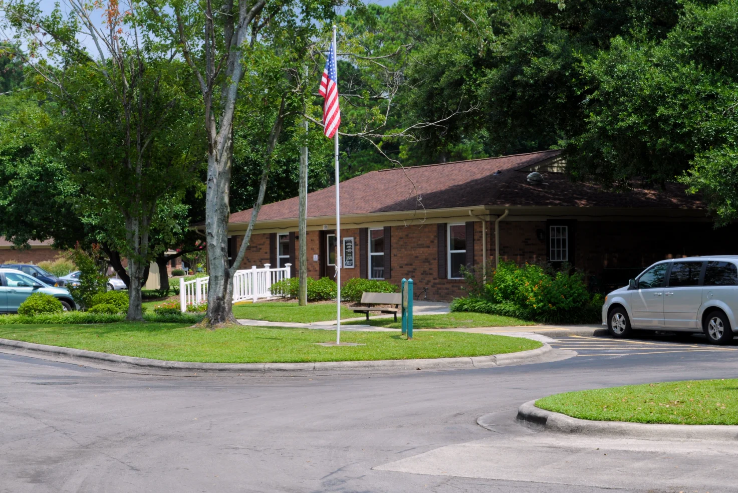 Image of Meadow Oaks Apartments (2)