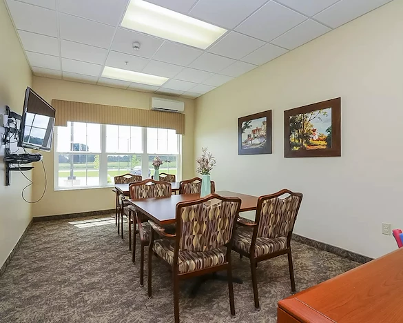 Image of Crestwood Village (8)