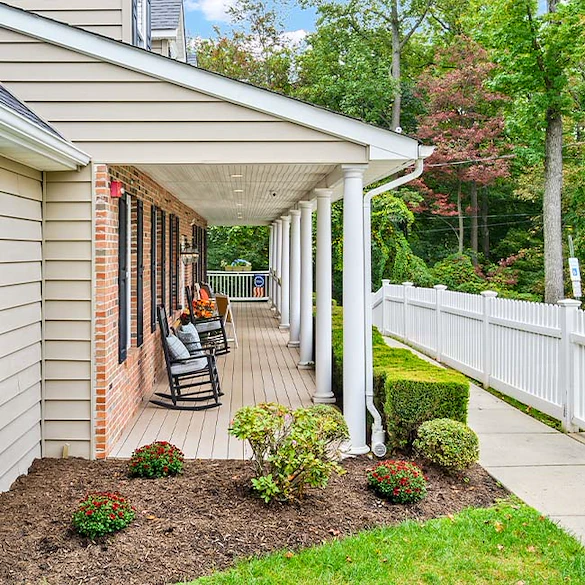 Image of Fox Trail Memory Care Living South River (3)