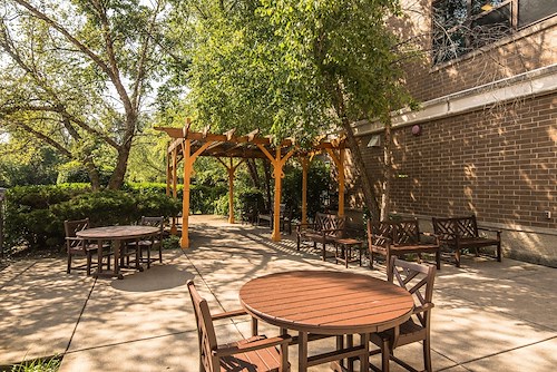 Image of Aperion Care Forest Park (5)