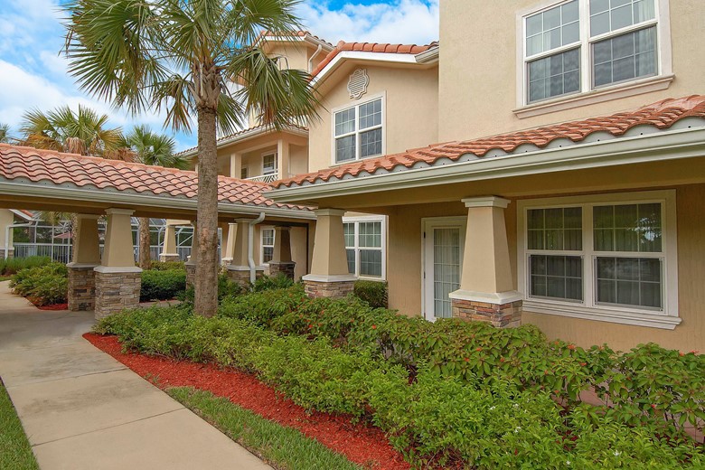 Image of Windward Palms (1)