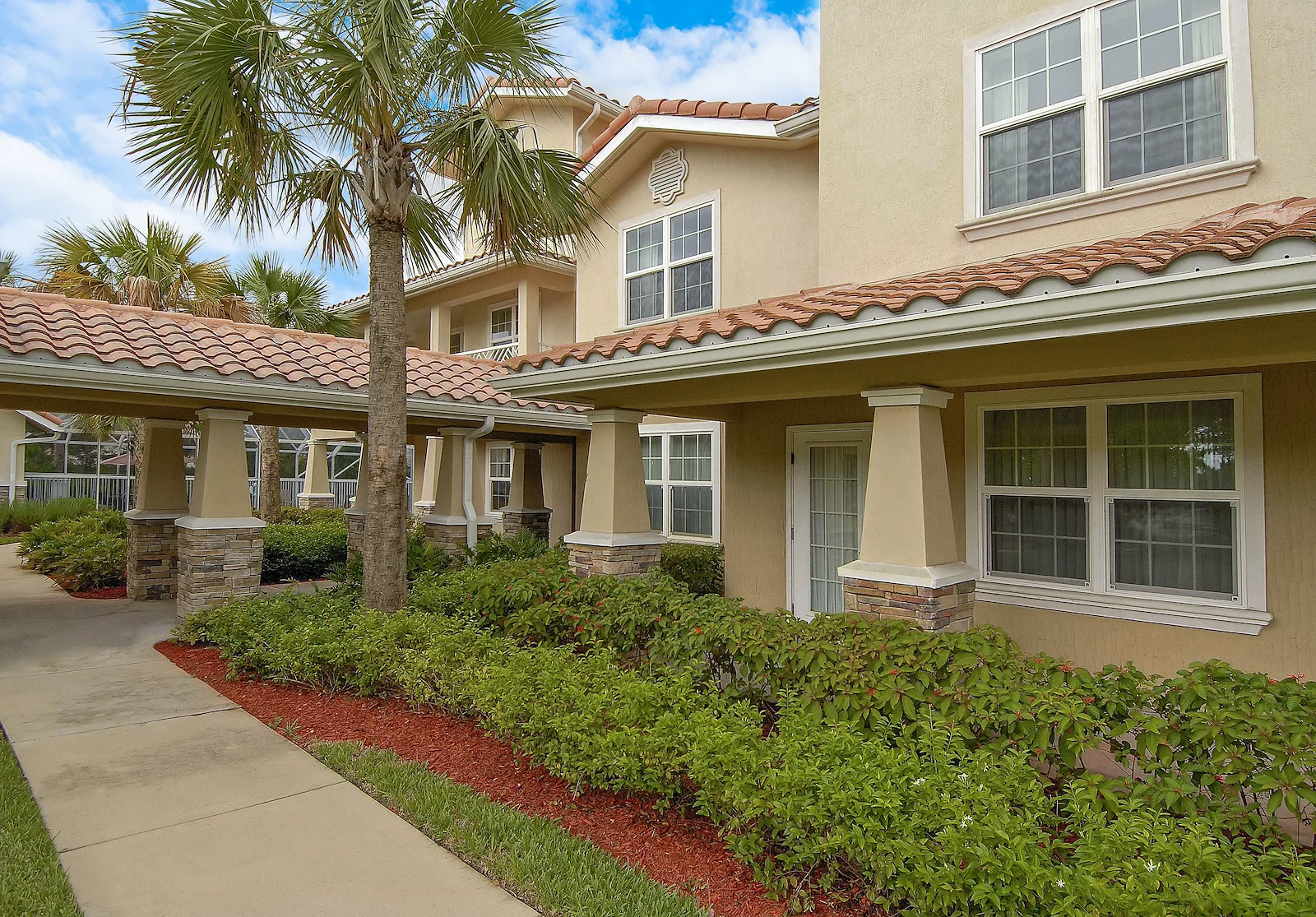 Image of Windward Palms (1)