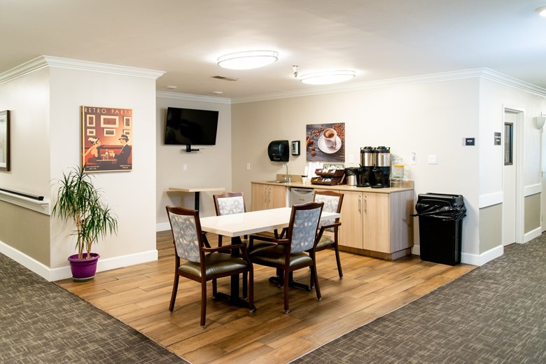 Image of TreVista Senior Living at Concord (9)