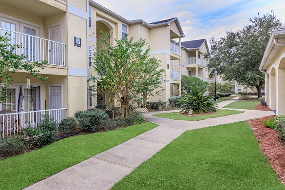 Image of Grand Pines Senior Apartments (4)