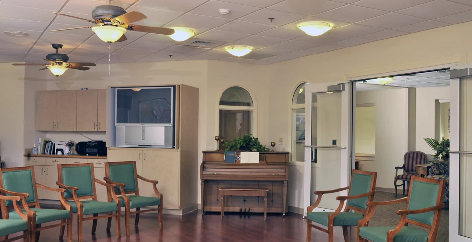 Image of Summit Health And Rehab Center (4)