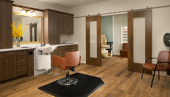 Beauty Salon at the Waters of Oak Creek 