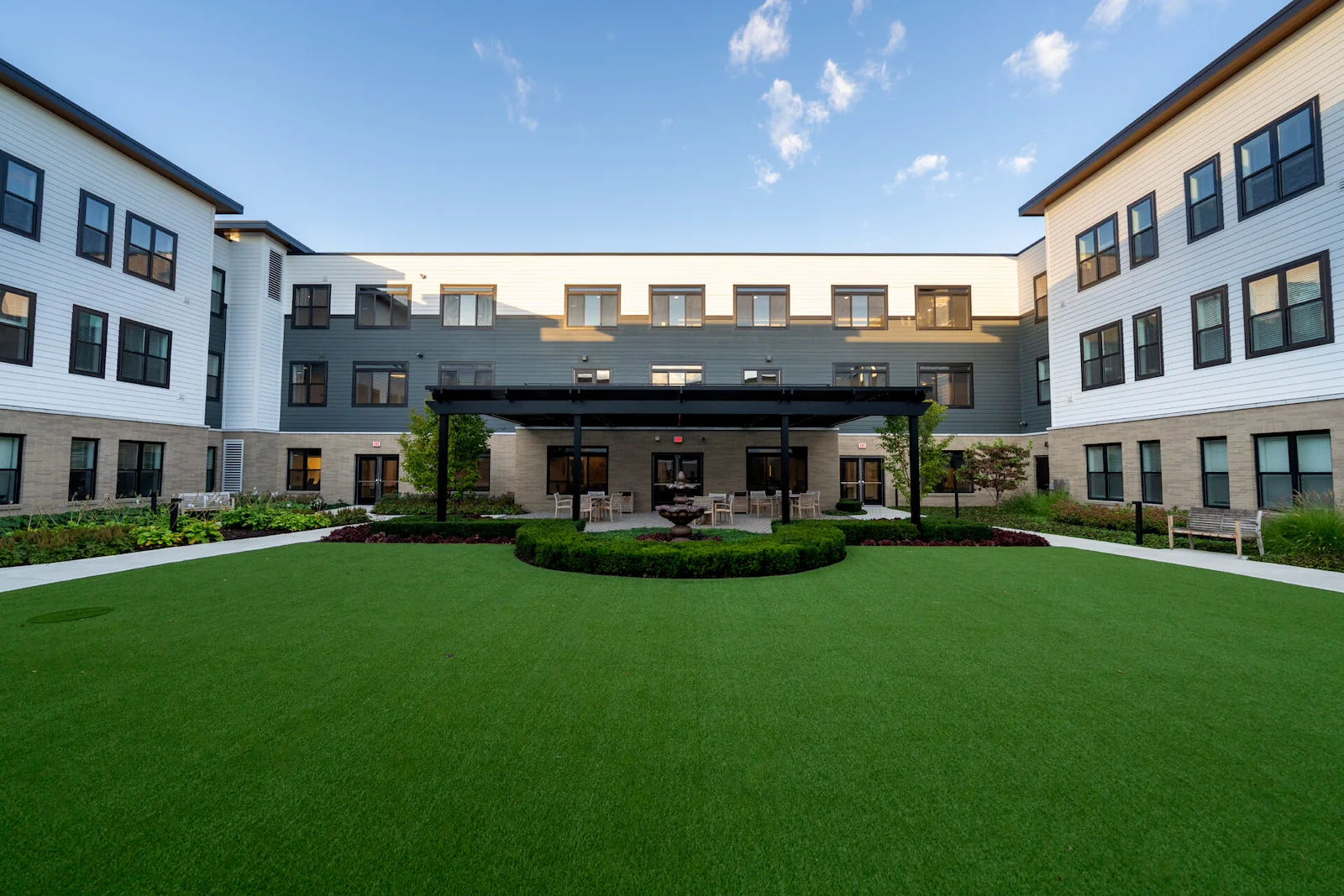 Image of Rose Senior Living Farmington Hills (9)