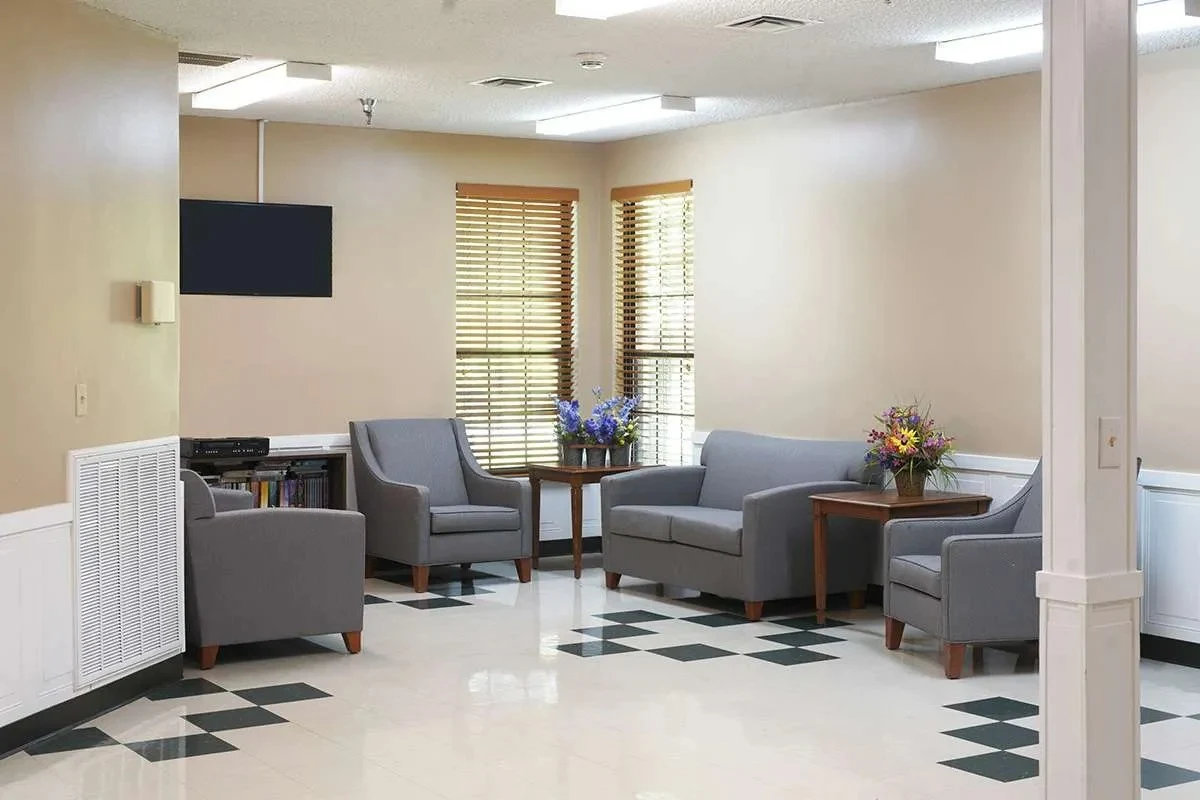 Image of Maple Grove Nursing & Rehab Center (4)