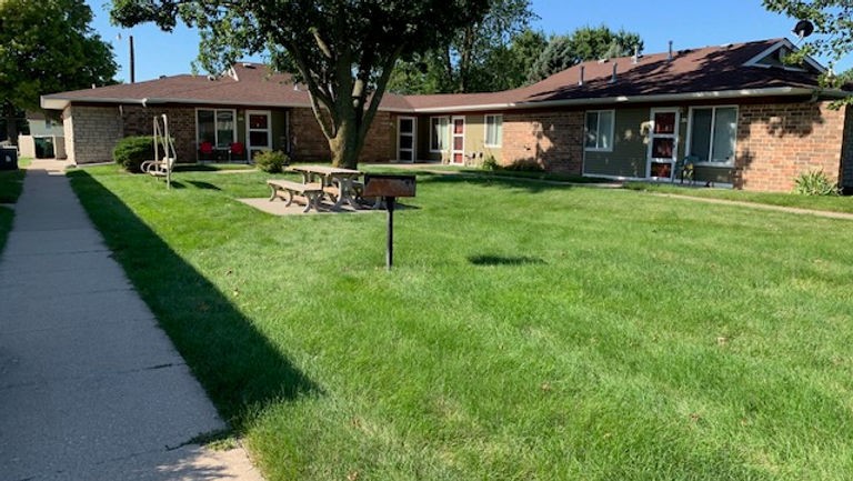 Suncrest Village independent senior living apartments in Newton, Iowa front exterior