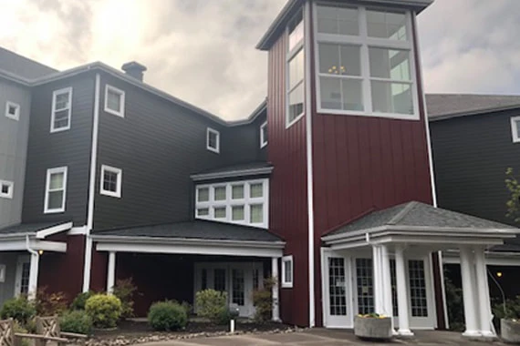 Avamere at Sherwood Assisted Senior Living front exterior