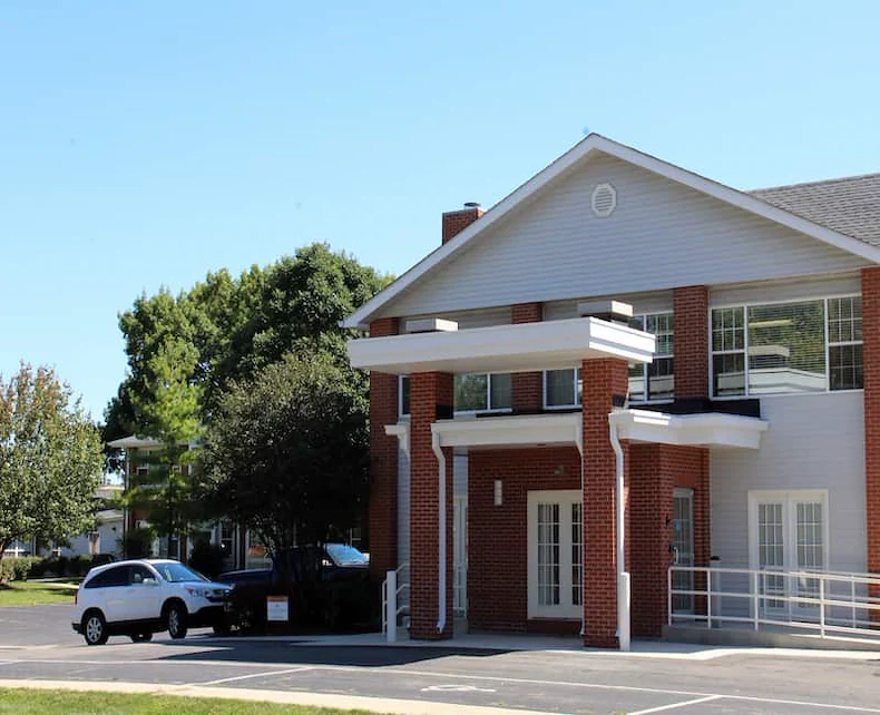 Image of Lincoln Village (1)