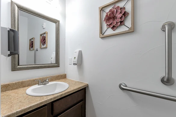 Image of Thomas Park (8)