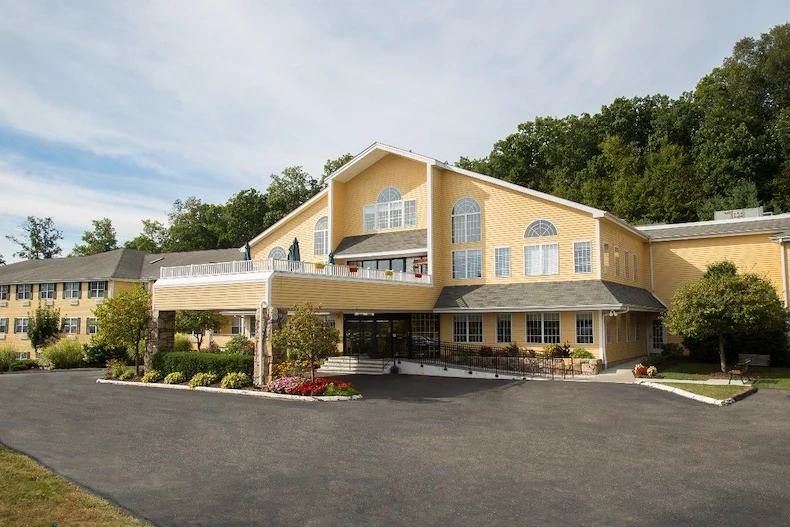 Image of The Village at Brookfield Common (1)