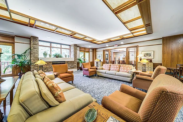 Image of Magnolia Glen (3)