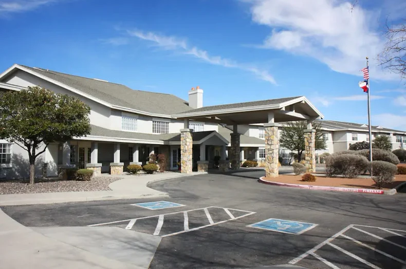 Image of Simpatico East Senior Community (4)