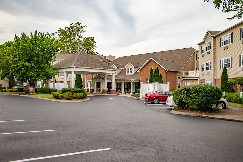 Image of Mary, Queen of Angels (2)