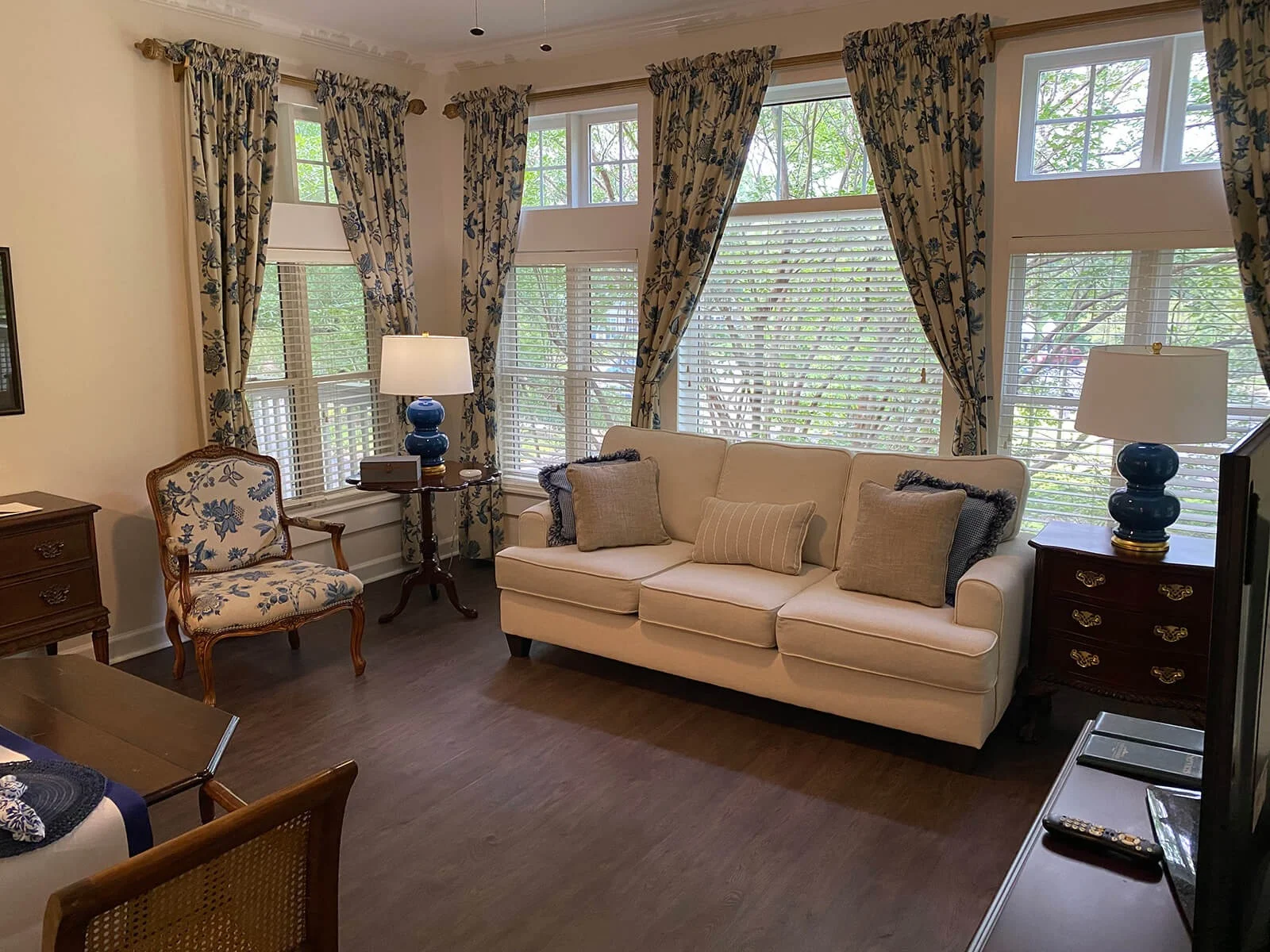 Image of Vernon Woods Retirement Community (6)