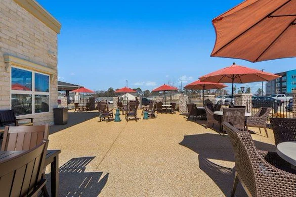 Image of Landmark Lifestyles at Tupelo (10)