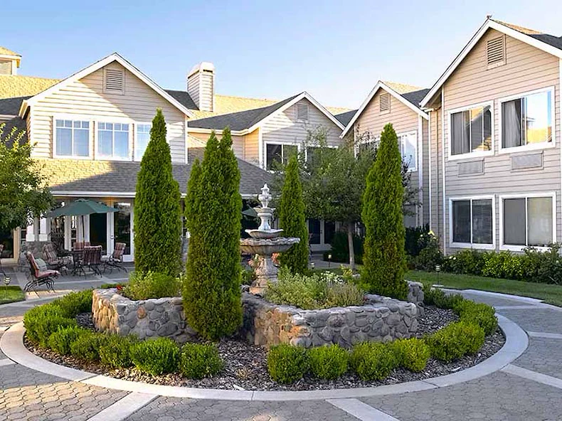 Image of Atria Summit Ridge (2)