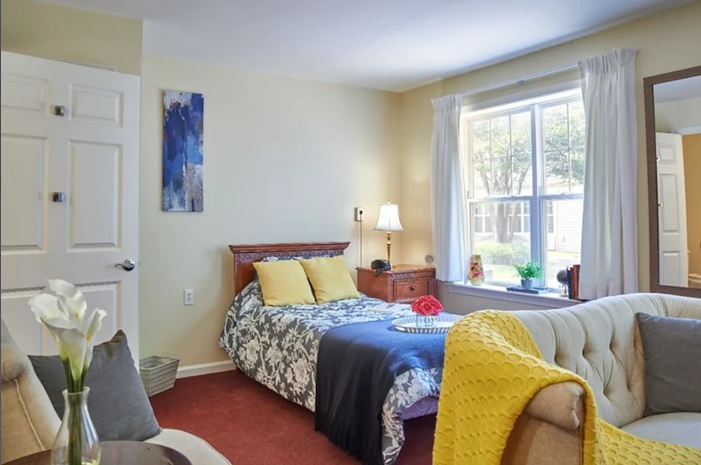 Image of Braddock Glen (10)