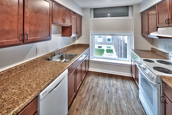 Image of Eastman Gardens (4)