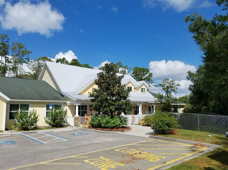 Image of Magnolia Manor Assisted Living (1)