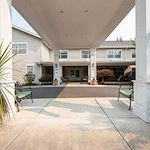 Image of Oak Park Senior Living by Cogir (2)