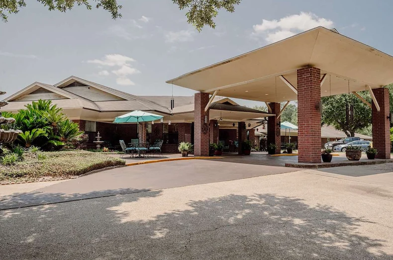 Image of Silsbee Oaks Health Care Llp (1)