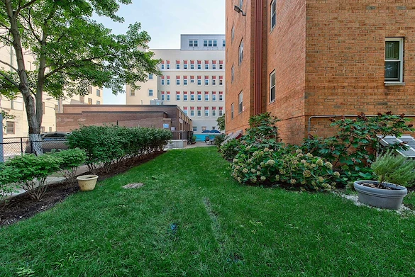 Image of Carson Towers (10)