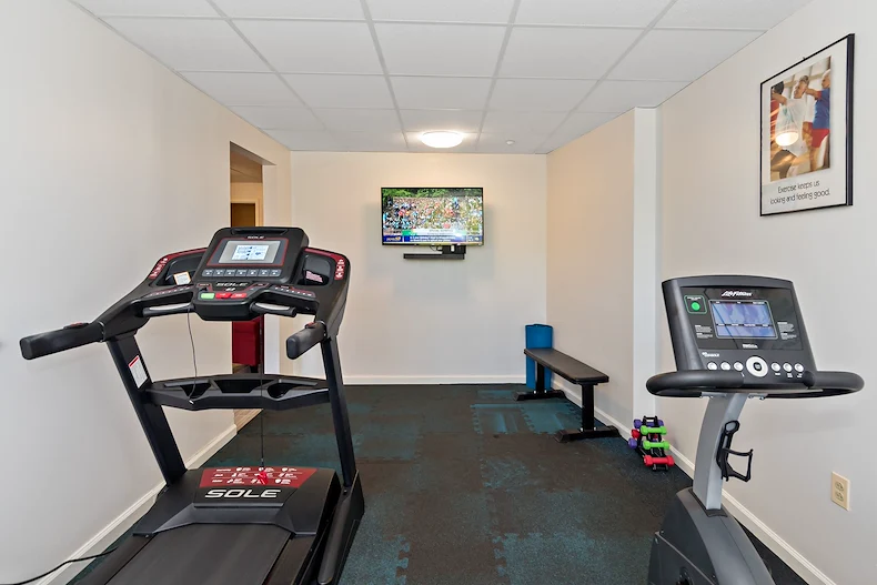 Image of Bentley Commons at Paragon Village (4)