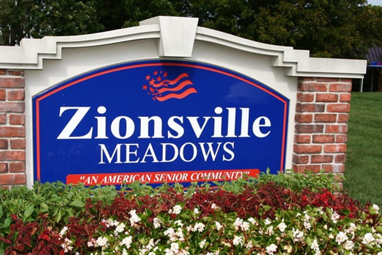 Zionsville Meadows Assisted Senior Living in Indiana front entrance sign that reads 
