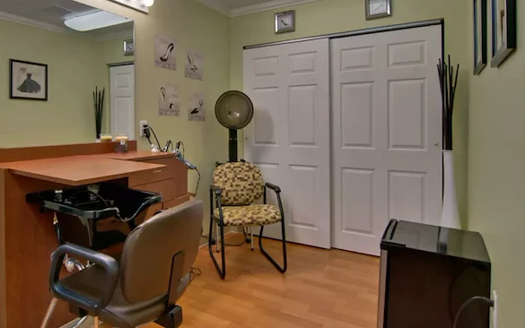 Image of Chestnut Glen Senior Living (6)