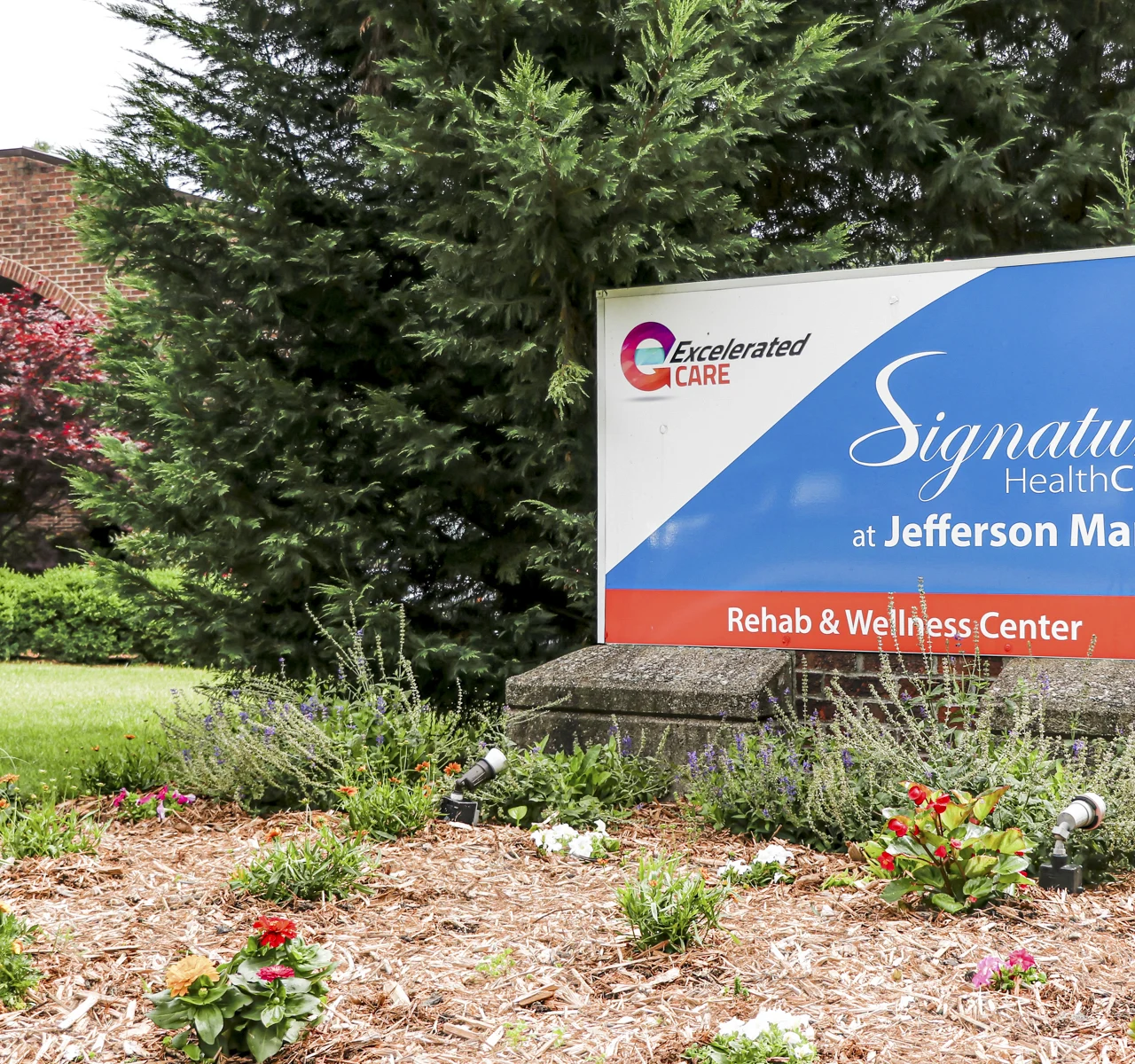 Image of Signature Healthcare At Jefferson Manor Rehab & We (2)