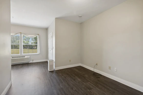 Image of The Neighborhood at Sheffield (9)