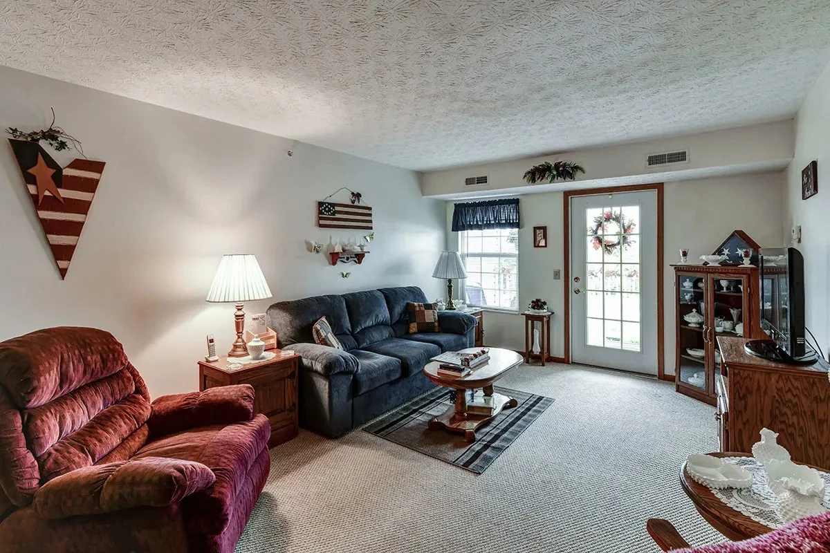 Image of Russell's Place (3)