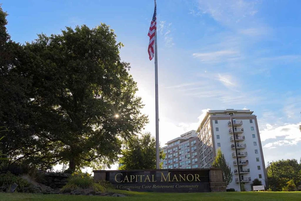 Image of Capital Manor (4)