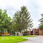 Image of Perkins Country Manor (1)