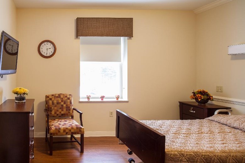 Image of Hathorne Hill Rehab and Healthcare Center (2)