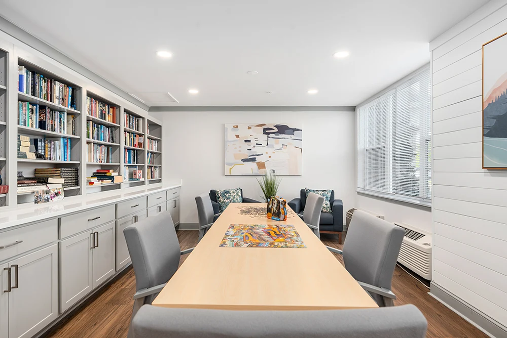 Image of Canton Regency (4)