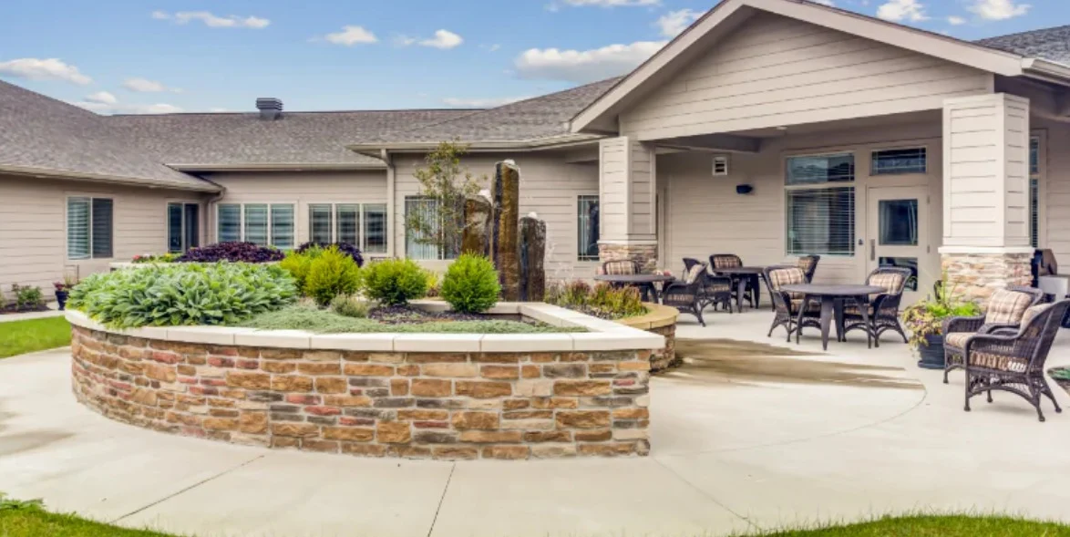 Image of Lakewood Memory Care & Assisted Living (2)