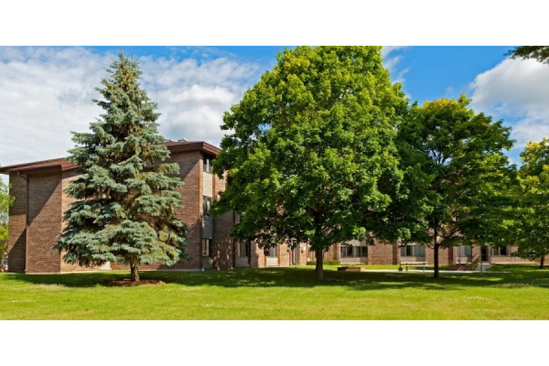 Image of Mueller Manor Apartments (9)