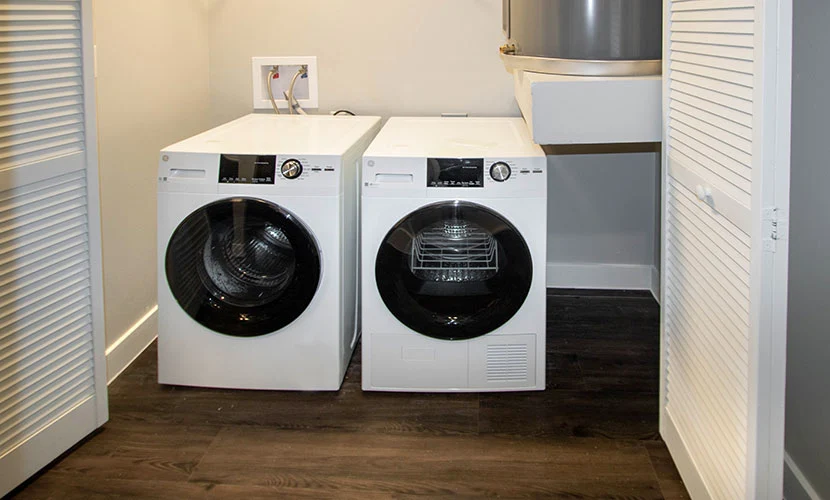 Image of Landmark on Lamar (8)