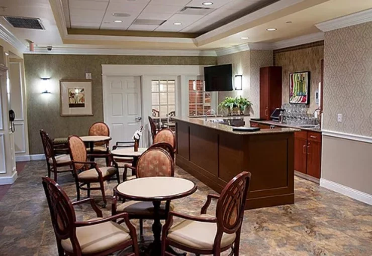 Image of Luther Oaks Senior Living (4)