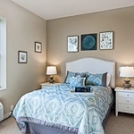 Alto Grayslake, senior living community offering assisted living, memory care, and respite care in Grayslake, IL, apartment bedroom